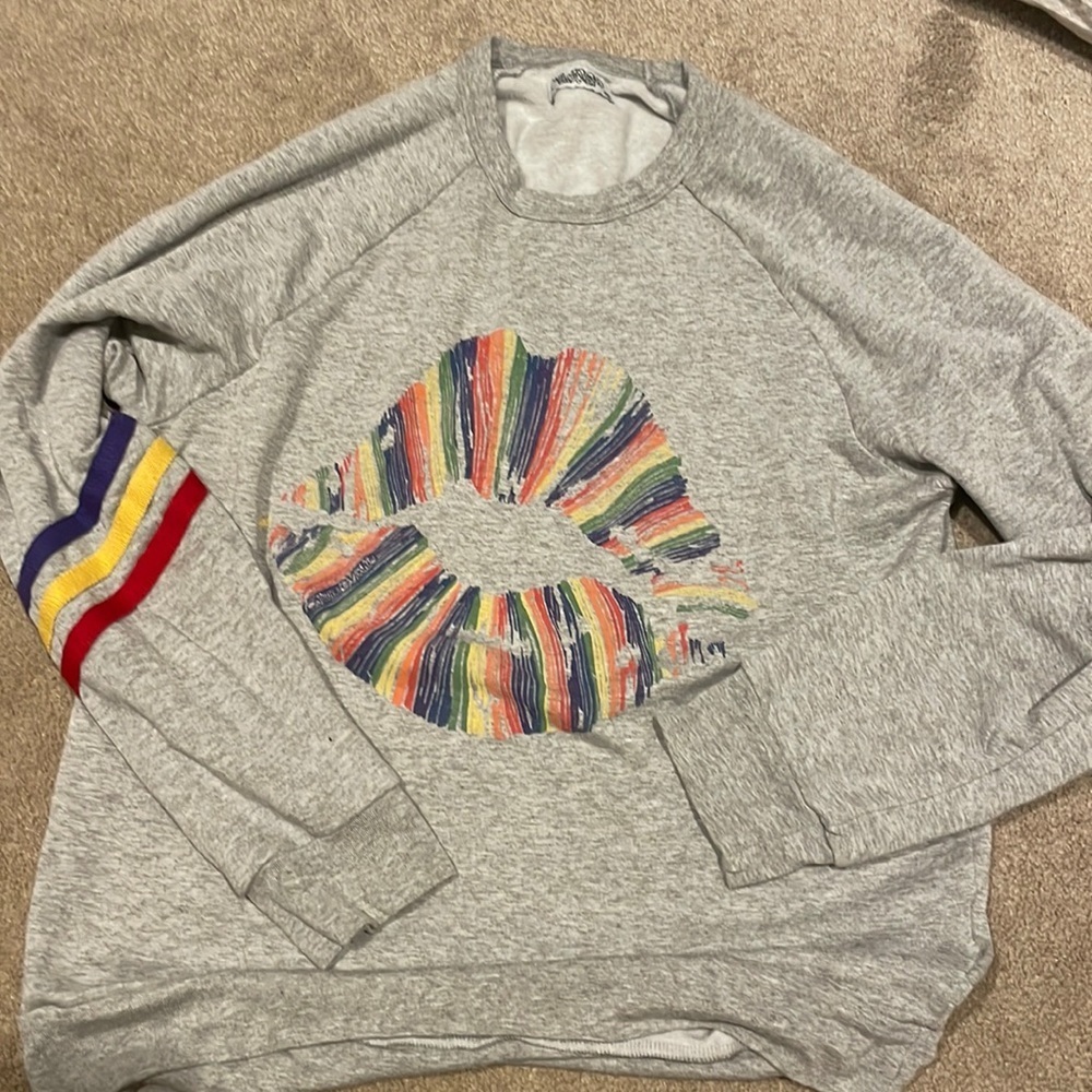 Lauren Moshi Beverly Hills xs lips sweatshirt 👄 💋 🌈 - Picture 3 of 7